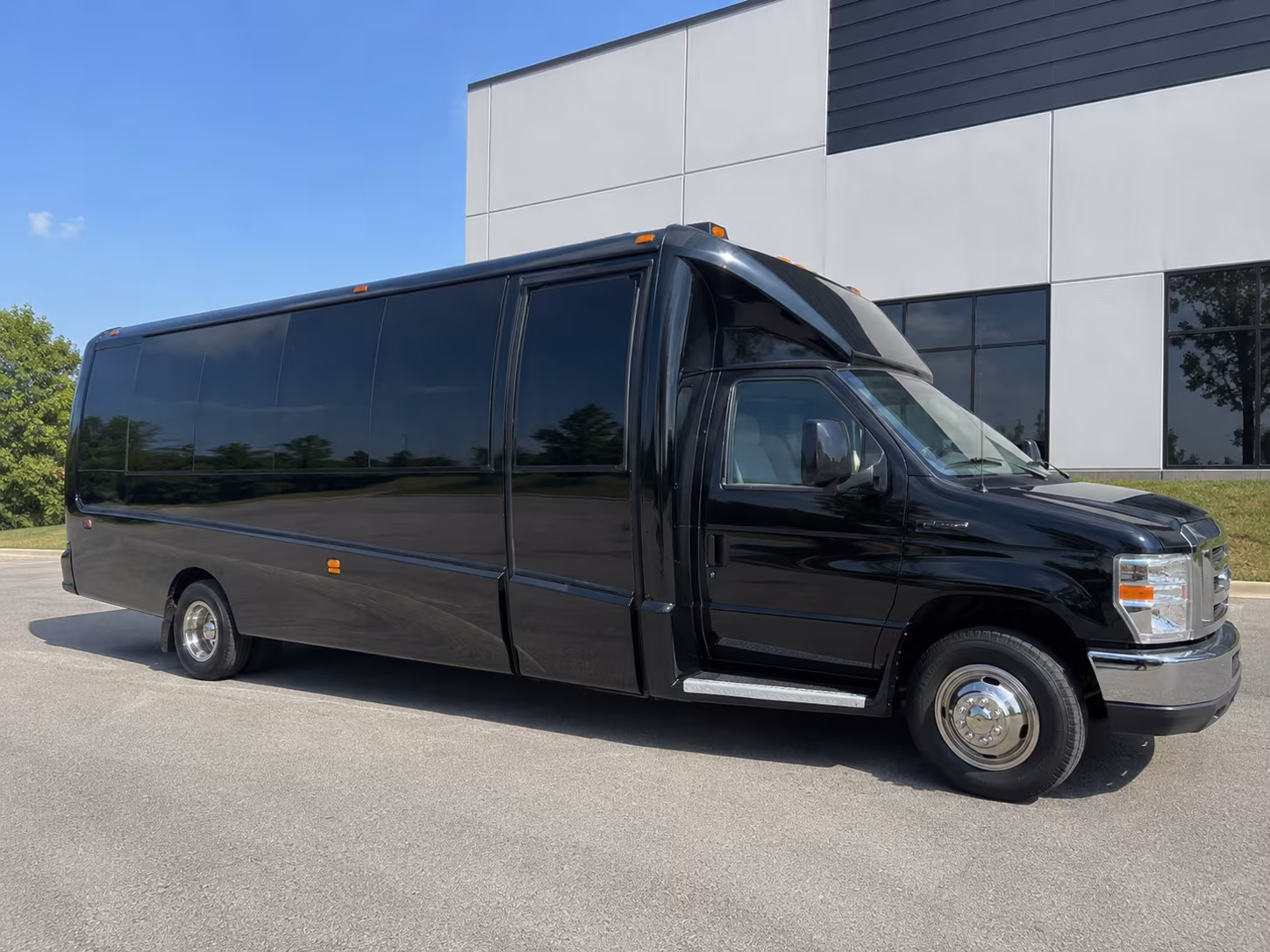 Cupertino Homecoming & Prom Party Bus Rentals