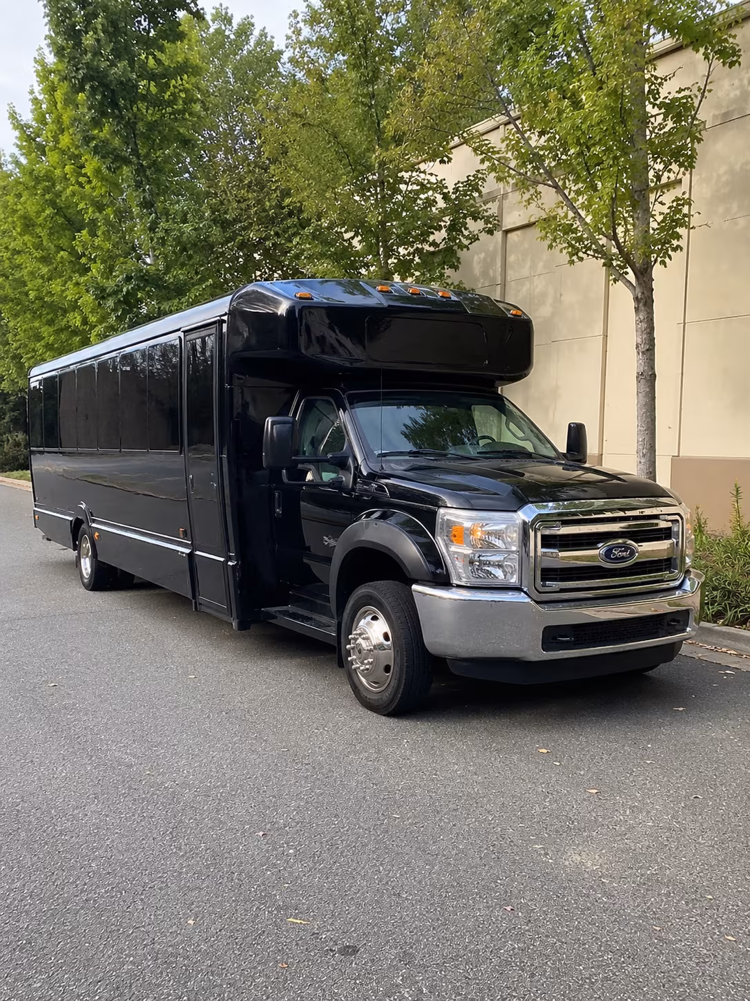 Milpitas Homecoming & Prom Party Bus Rentals