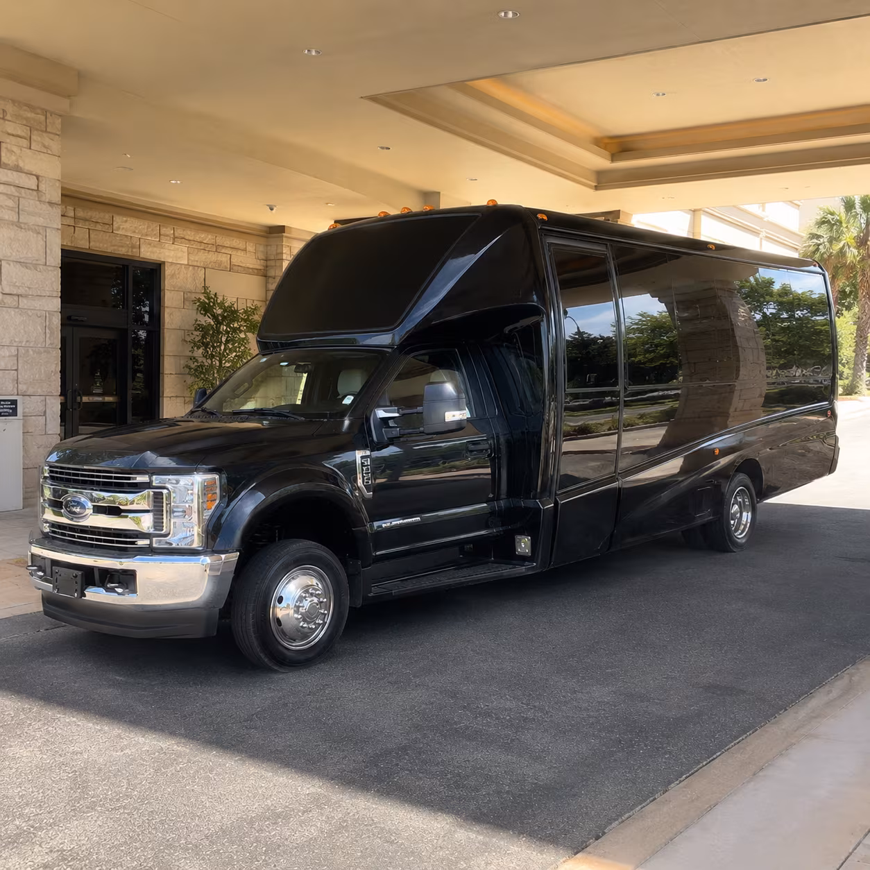 San Jose Birthday, Sweet 16, & Quinceañera Transportation group transportation